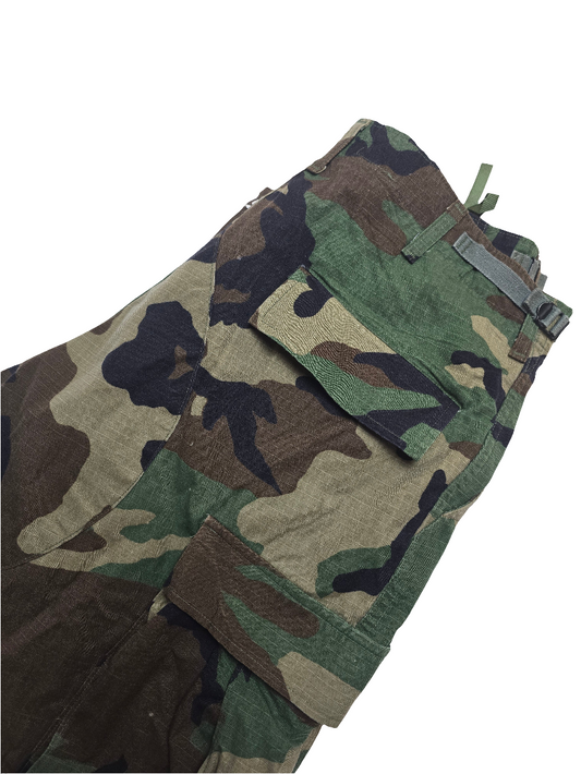 US Woodland Camo NATO Cargo Trousers - W34 L32