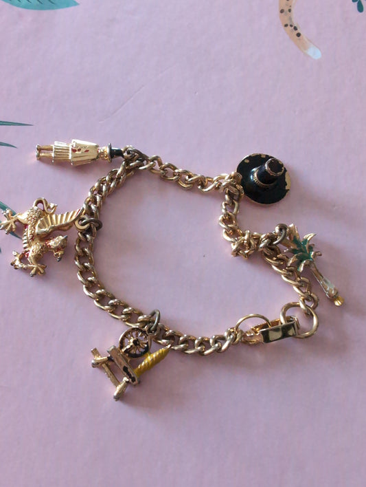 Vintage Welsh Gold Tone Tourist Bracelet